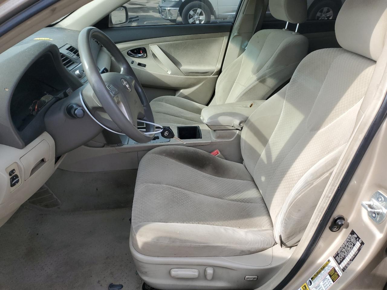 2009 Toyota Camry - Image 7