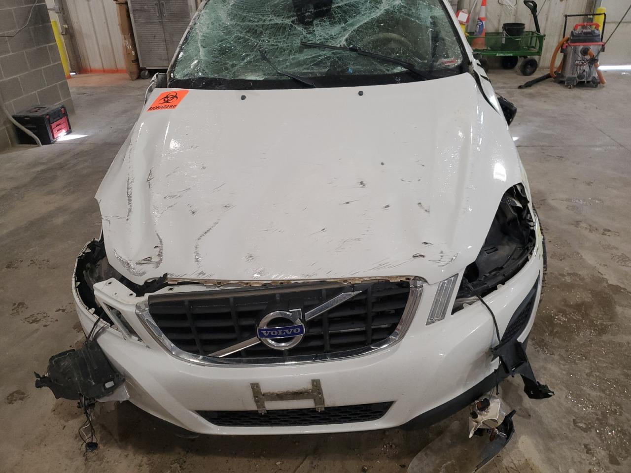 2012 Volvo Xc60 3.2 VIN: YV4952DL6C2310152 Lot: 41377605