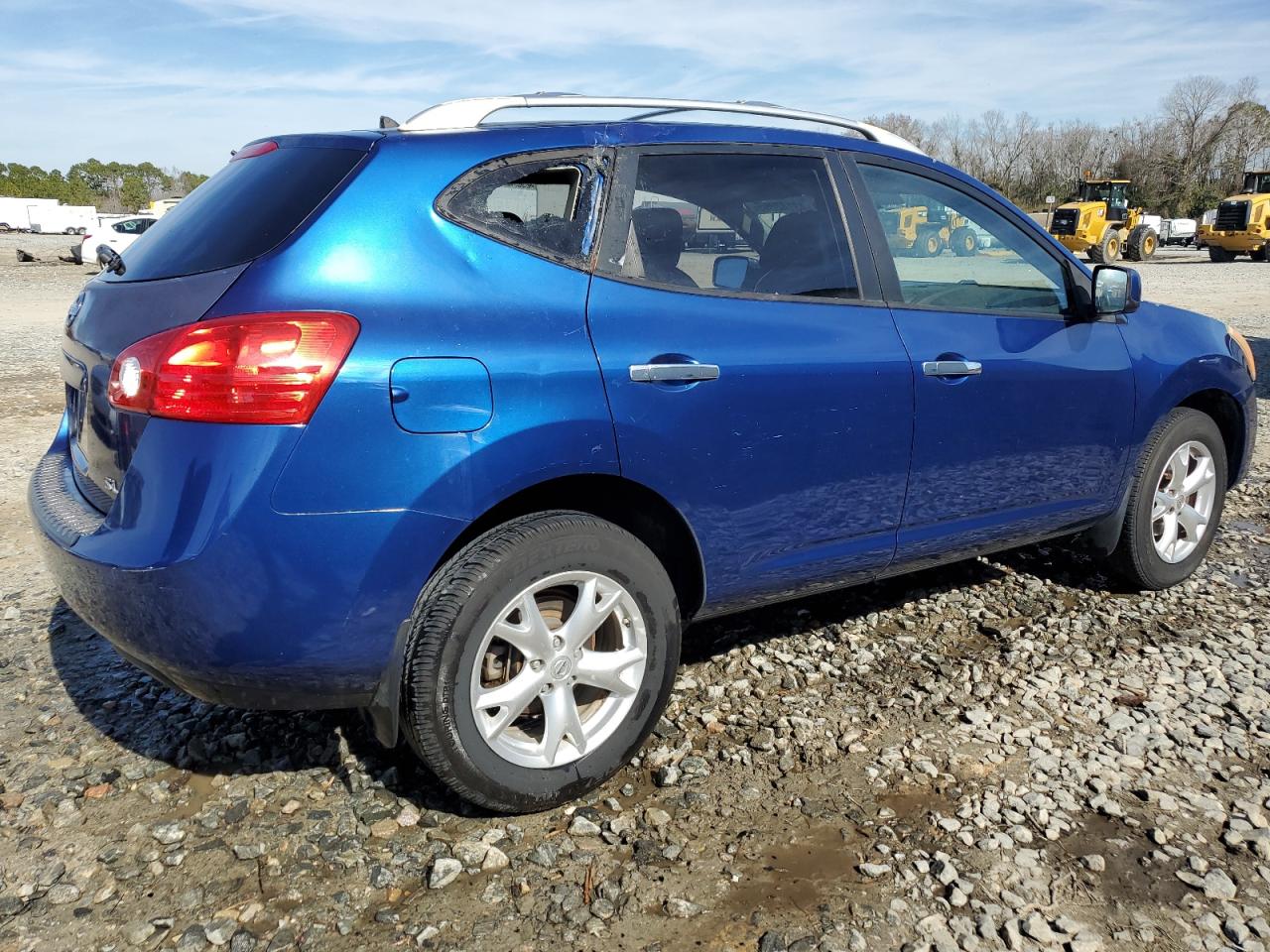 2010 Nissan Rogue - Image 3