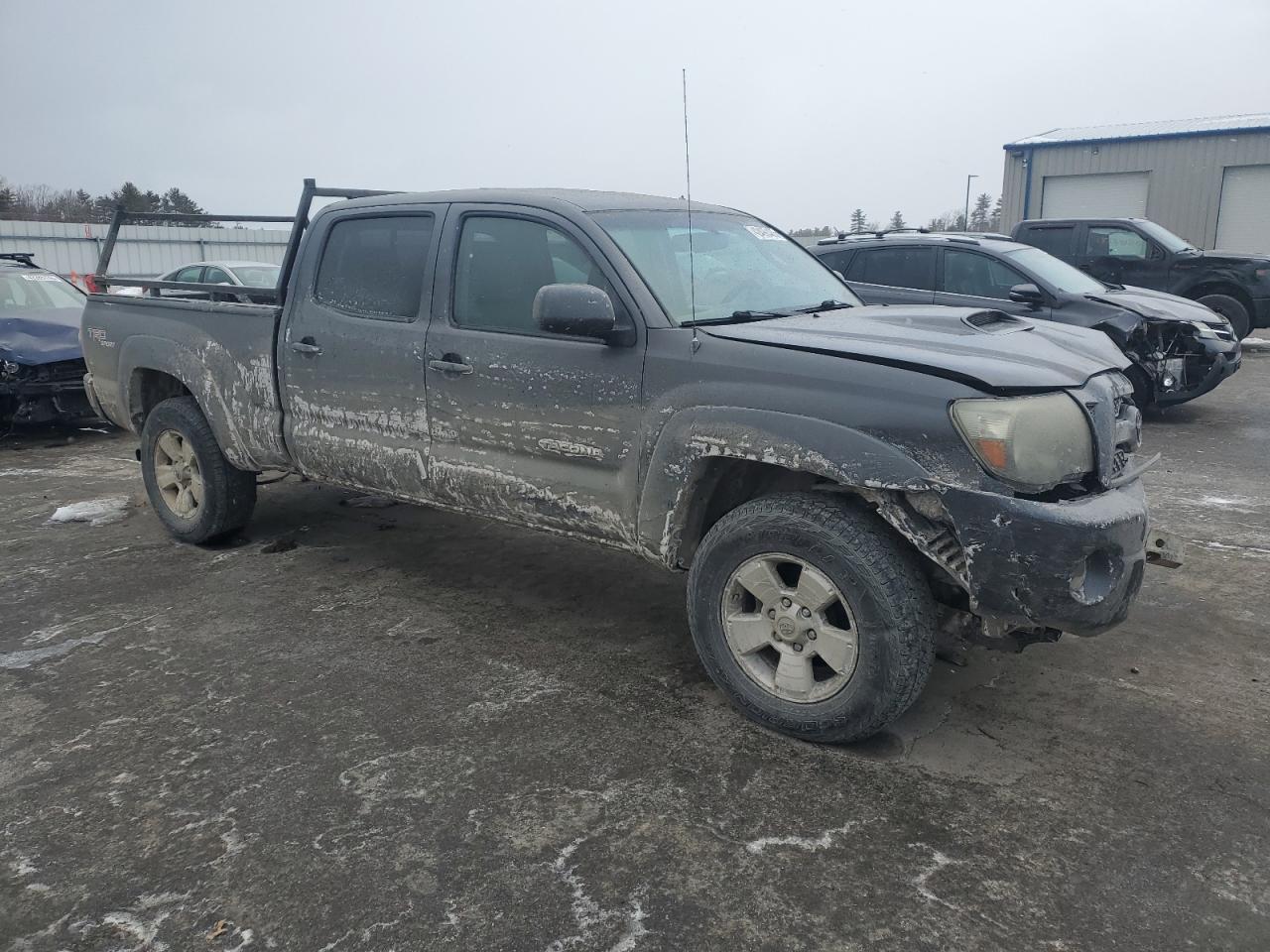 2011 Toyota Tacoma - Image 4