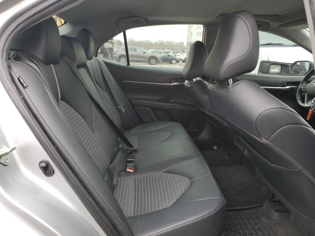 2020 Toyota Camry - Image 10