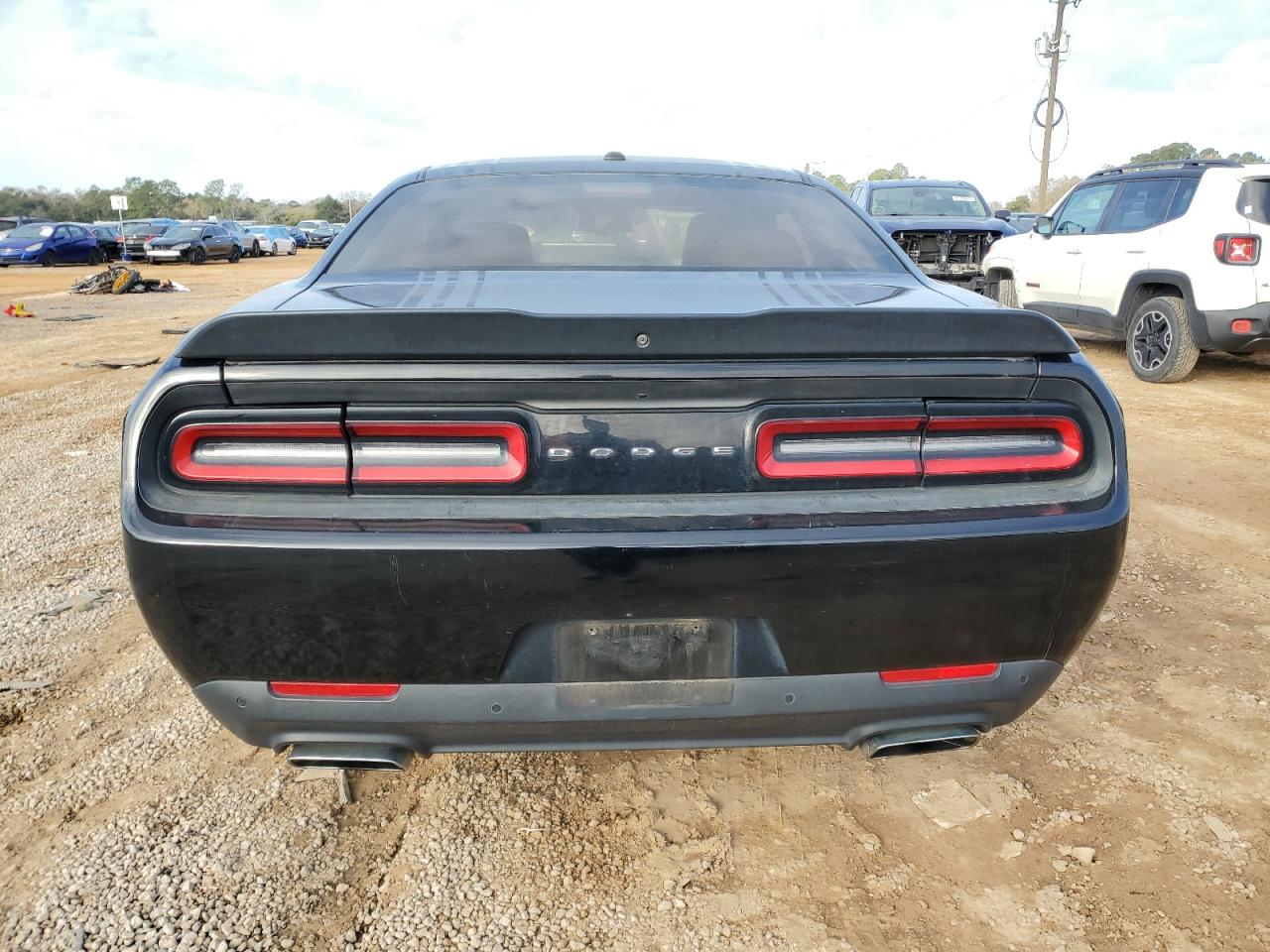 2016 Dodge Challenger - Image 6