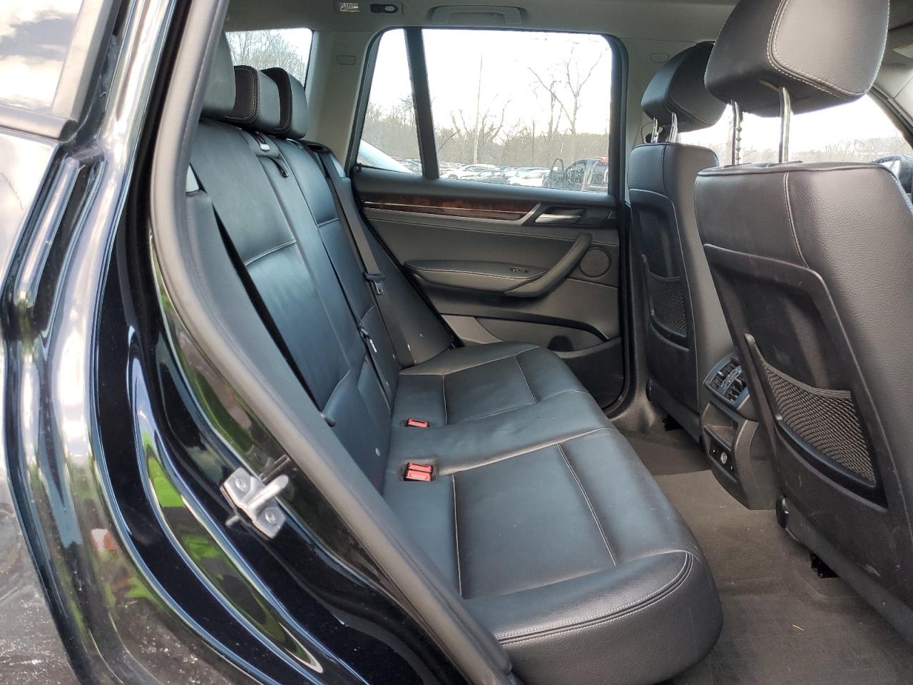 2016 BMW X3 - Image 12