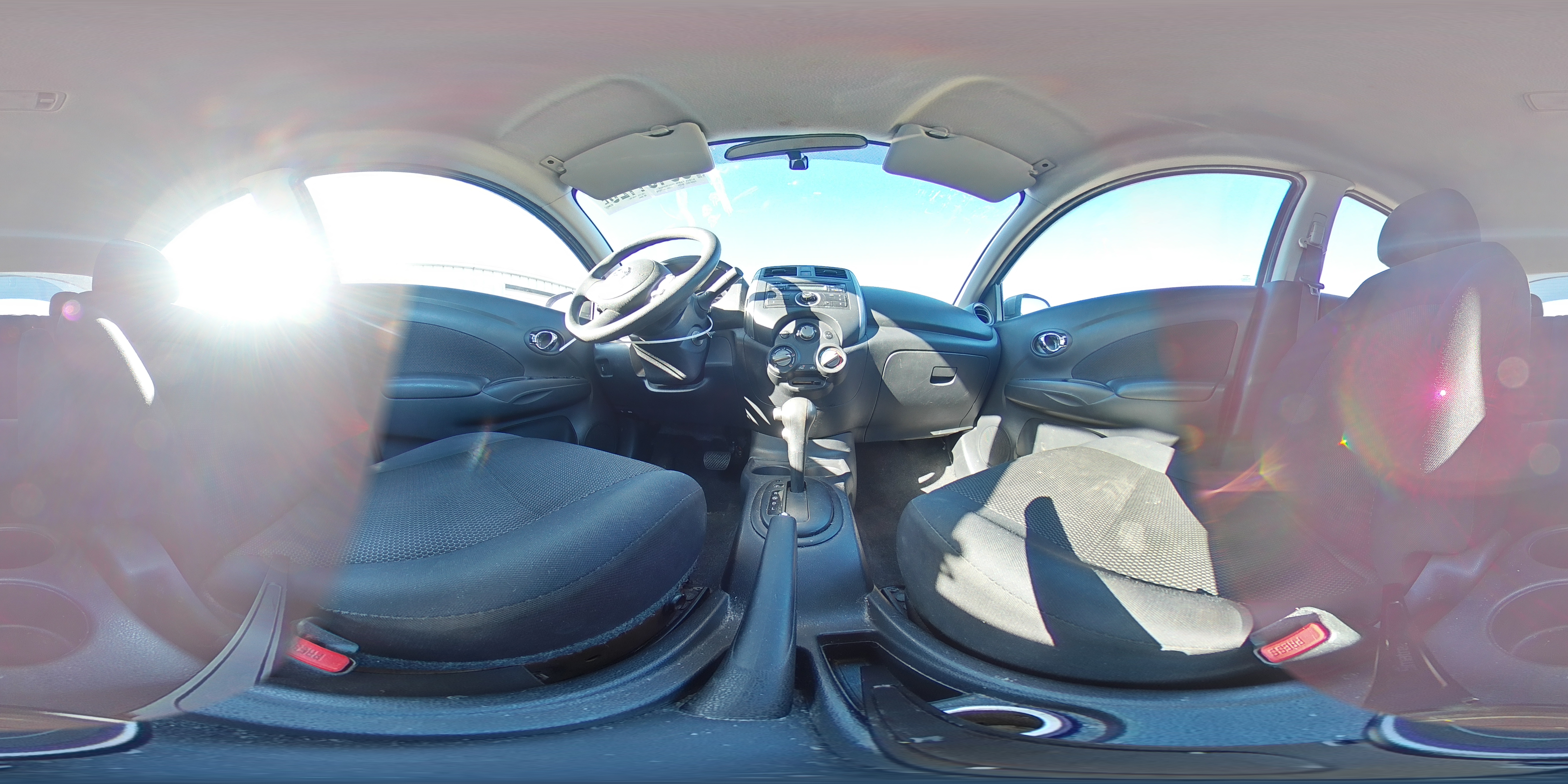 2013 Nissan Versa - Image 14
