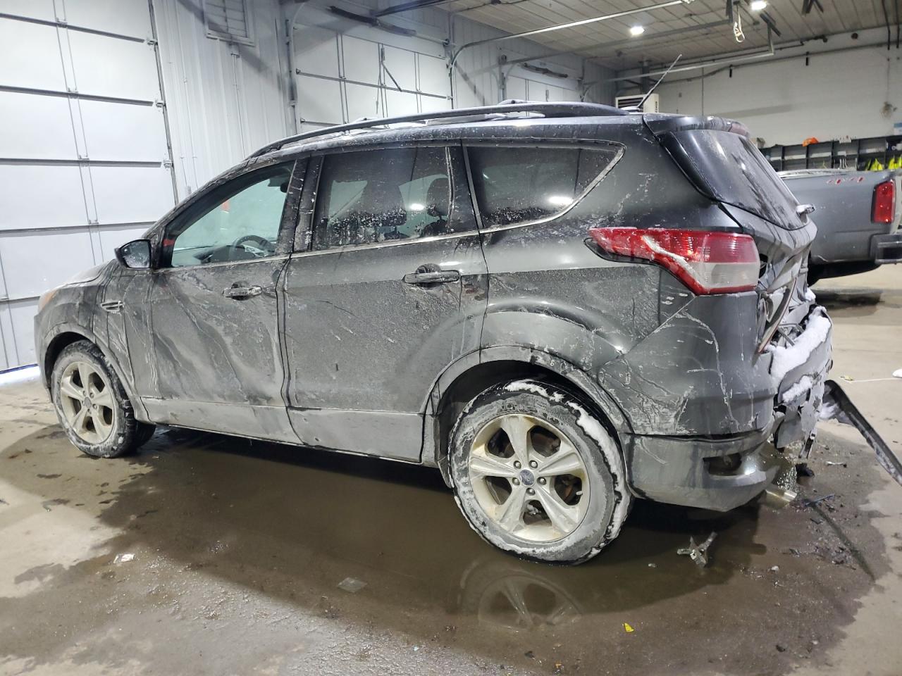 1FMCU9GX2GUB86633 FORD ESCAPE 2016