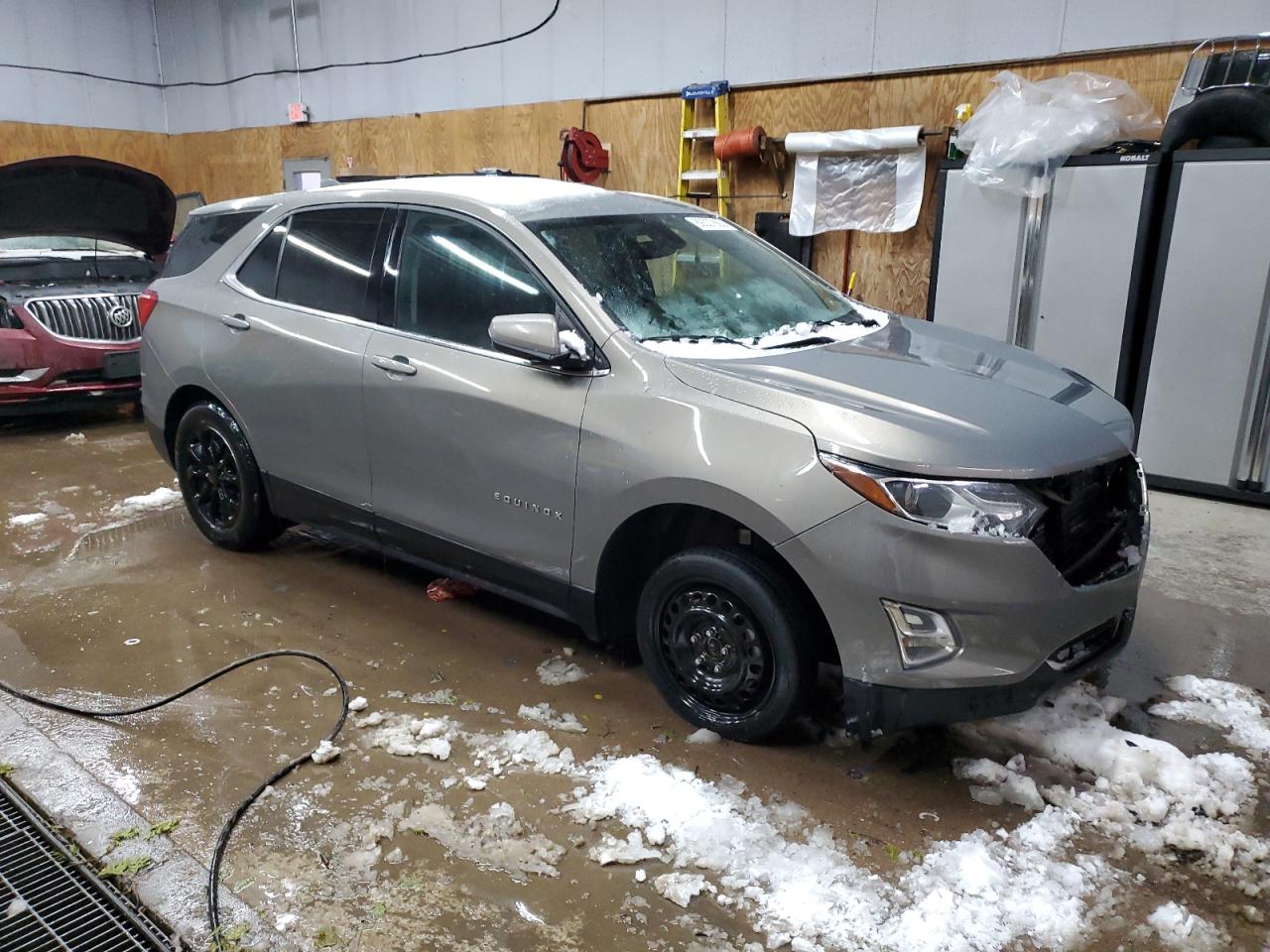 3GNAXJEV2JS588043 CHEVROLET EQUINOX 2018