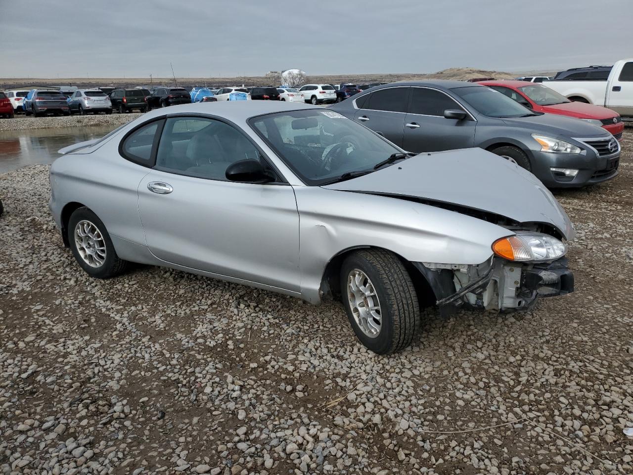 1999 Hyundai Tiburon - Image 4