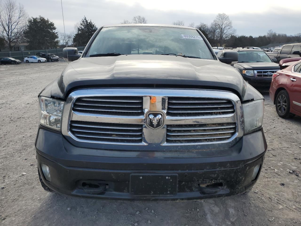 2016 RAM 1500 - Image 5