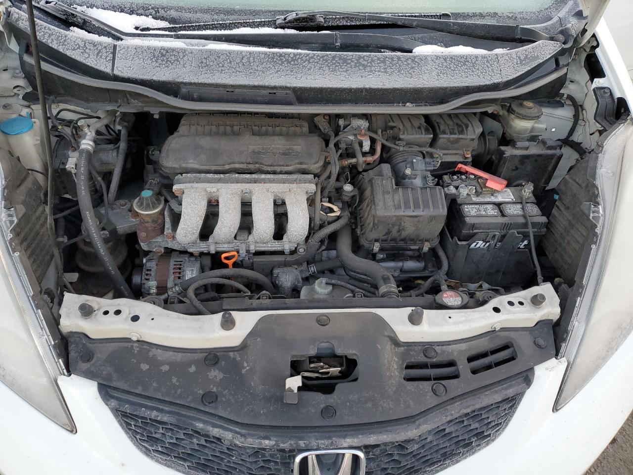 2011 Honda Fit - Image 11