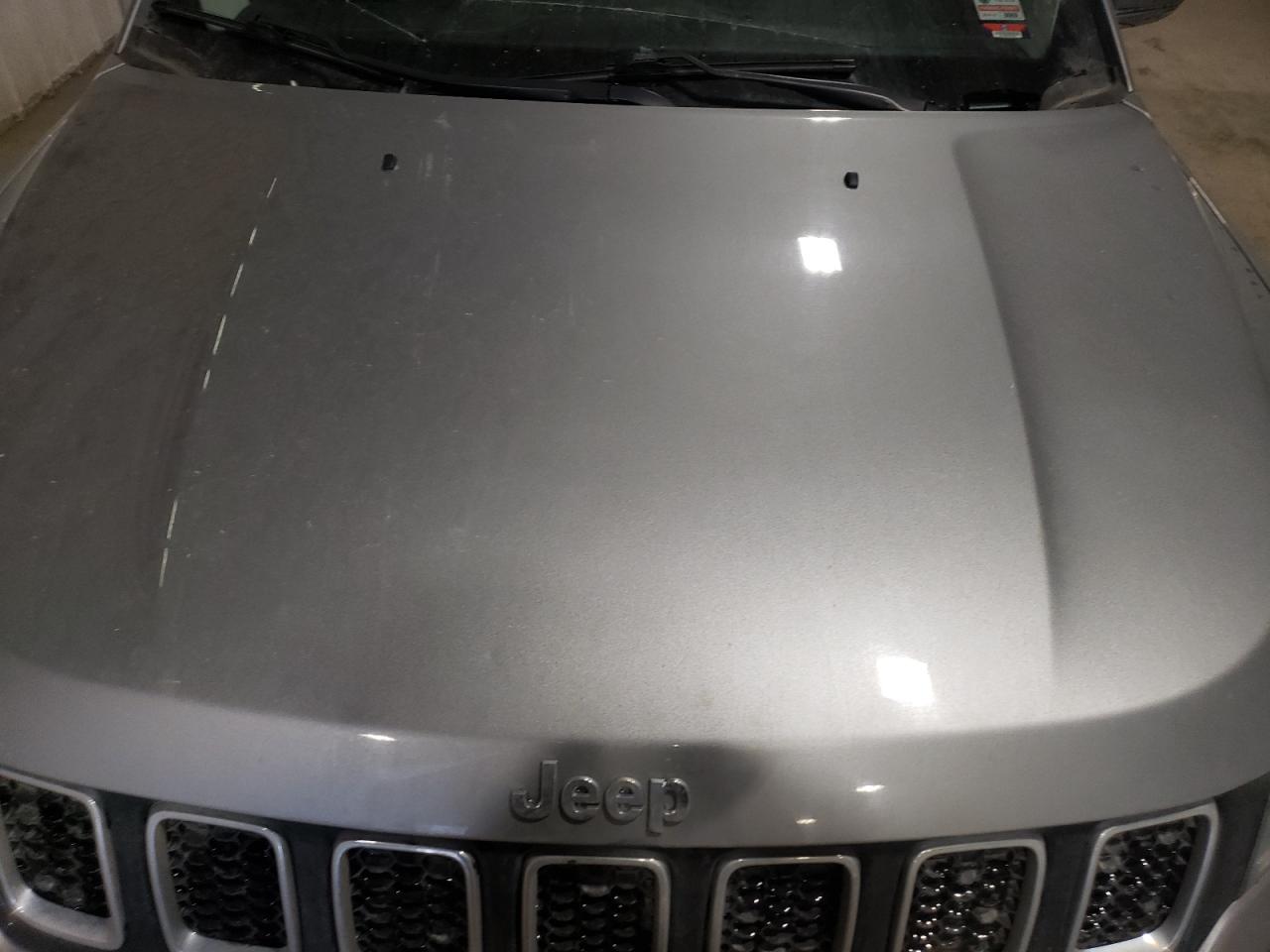 2020 Jeep Compass - Image 12
