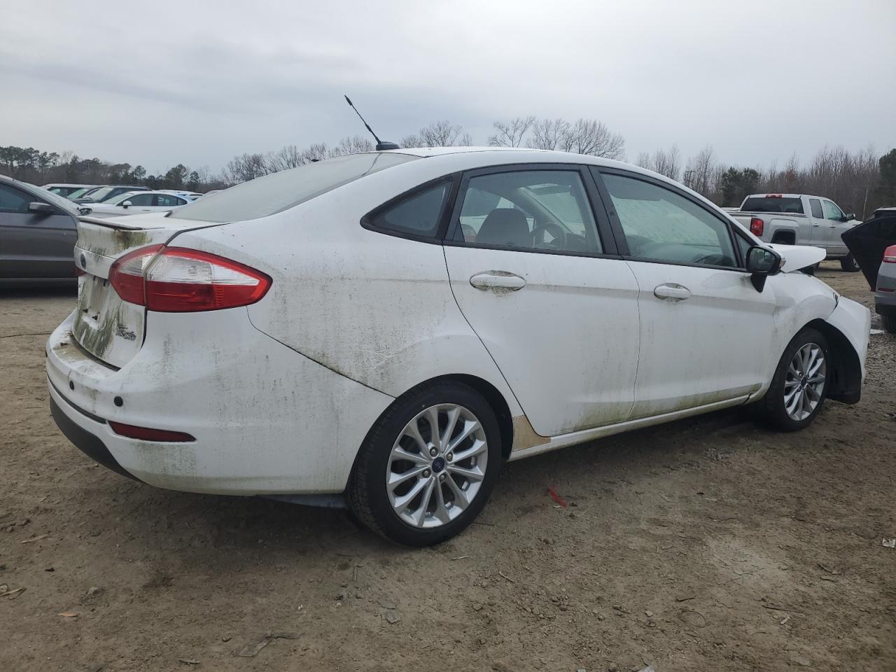 2014 Ford Fiesta - Image 3