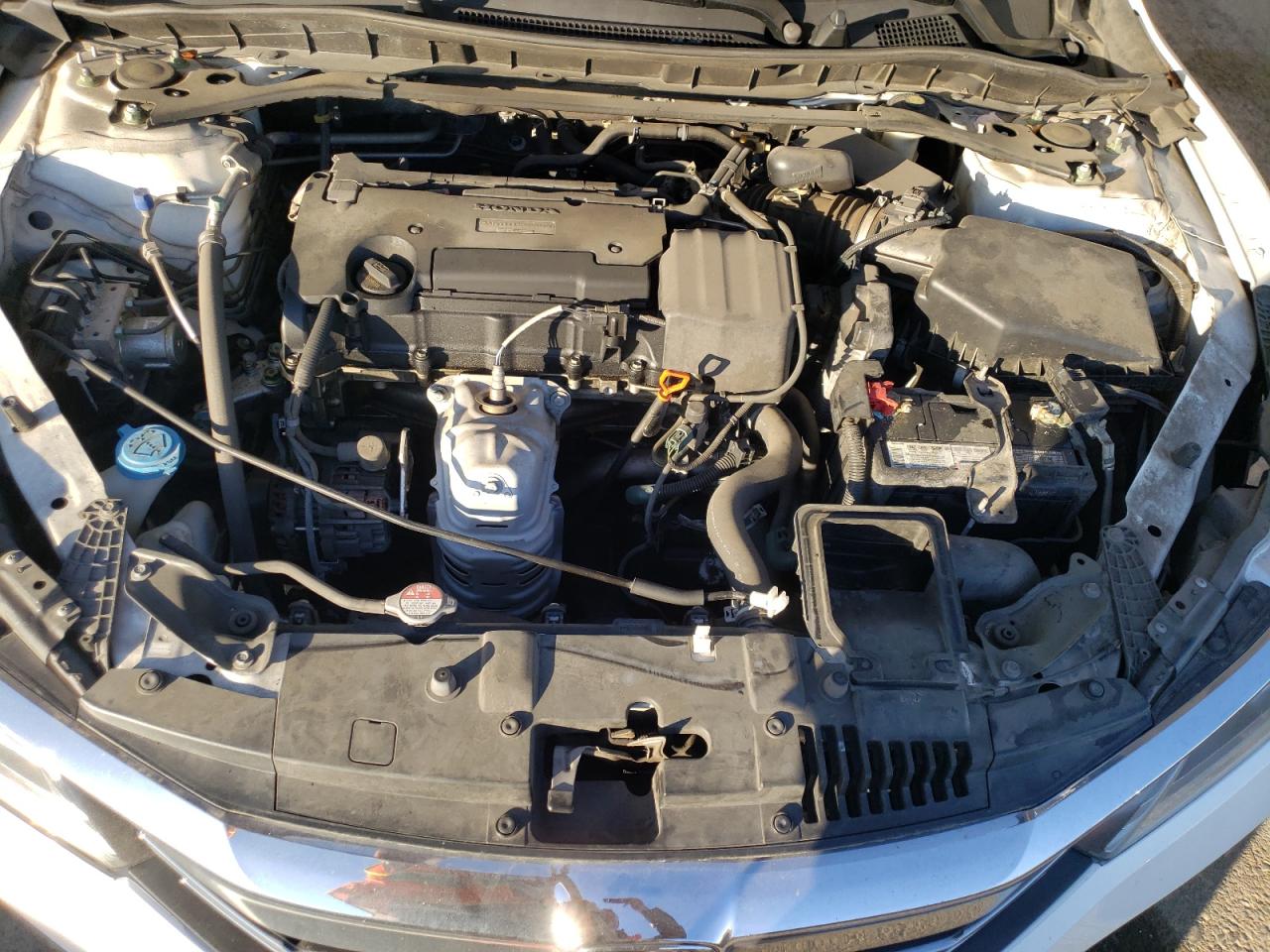 2017 Honda Accord - Image 13