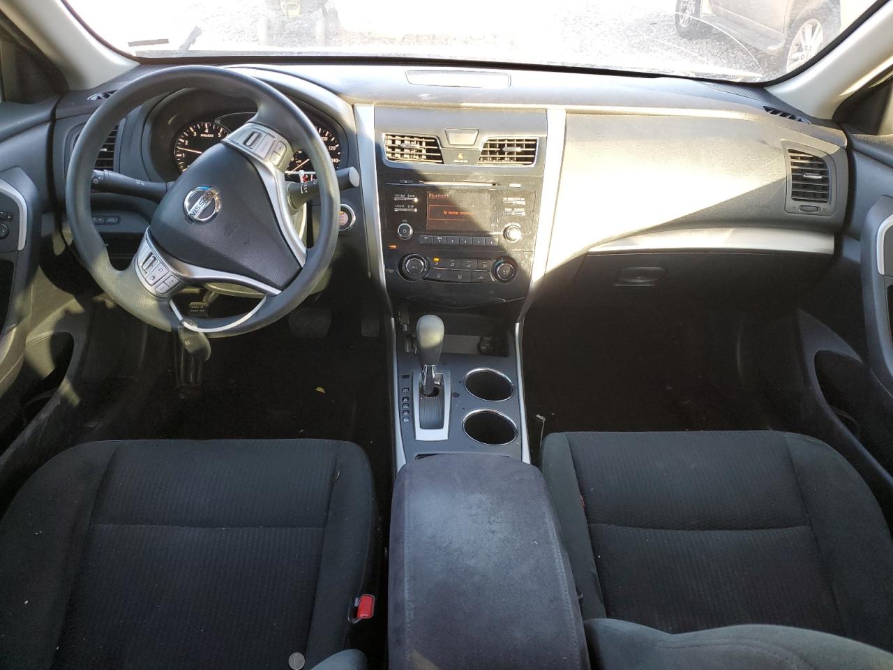 2015 Nissan Altima - Image 8