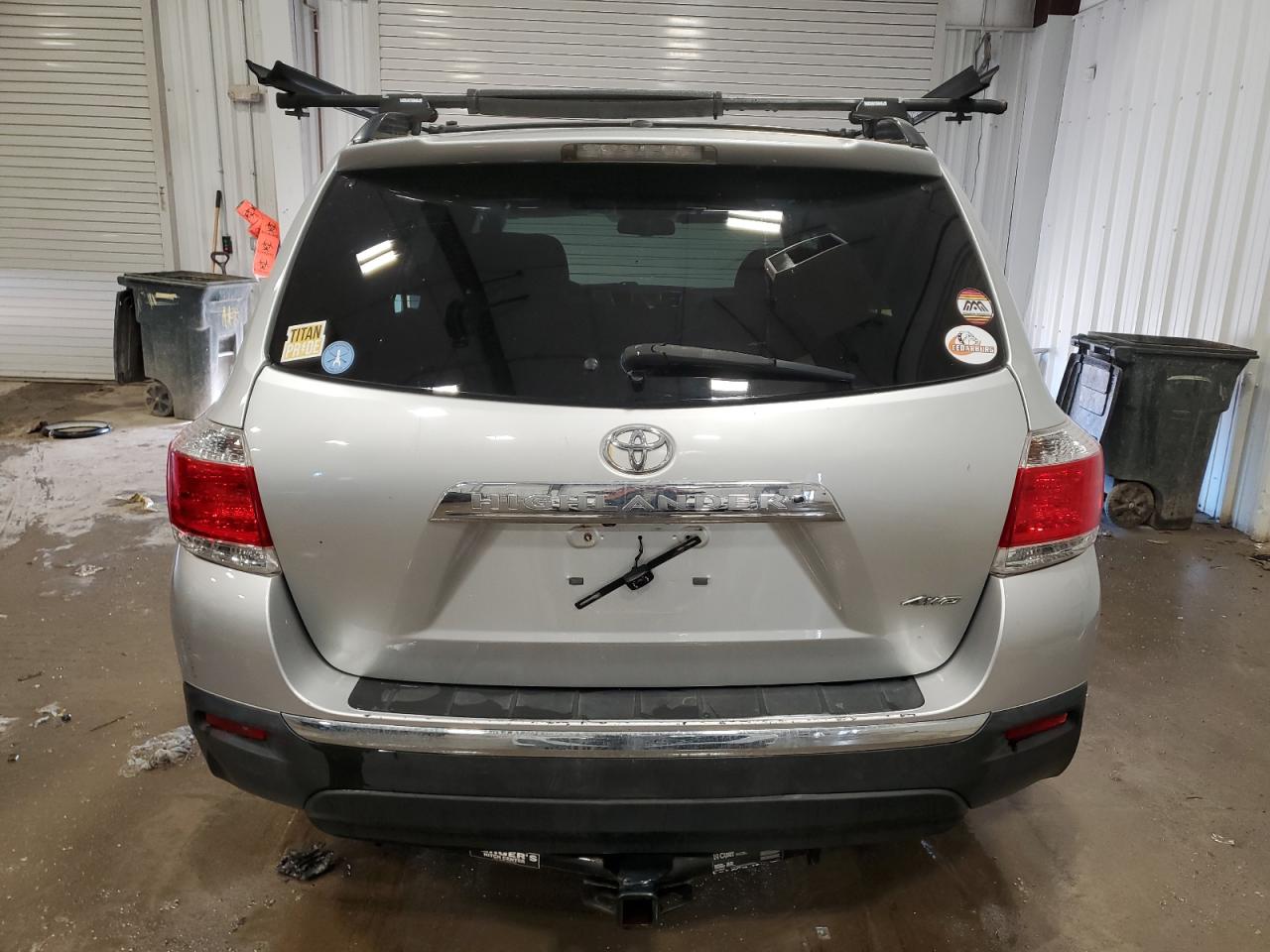 2011 Toyota Highlander - Image 6