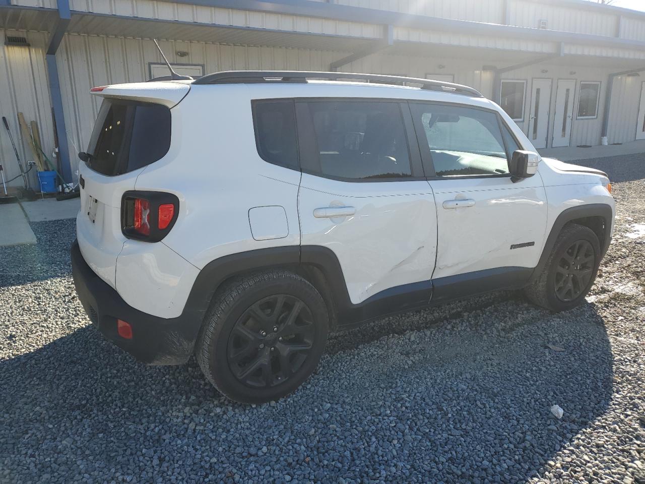 2017 Jeep Renegade - Image 3