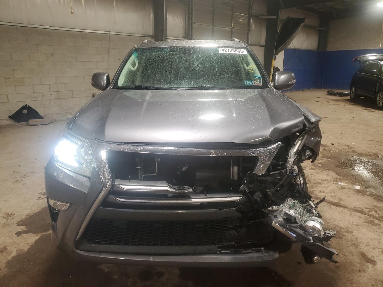 2017 Lexus GX - Image 5