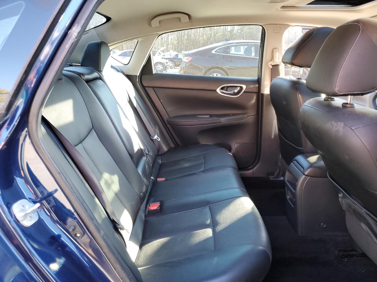 2017 Nissan Sentra - Image 10