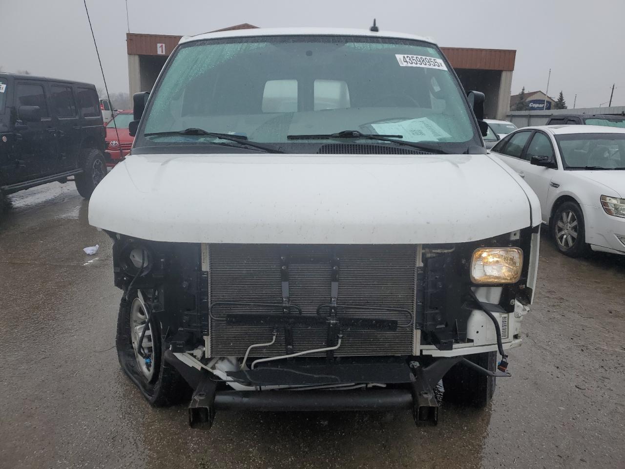 1GCWGBFF4H1330131 CHEVROLET EXPRESS 2017