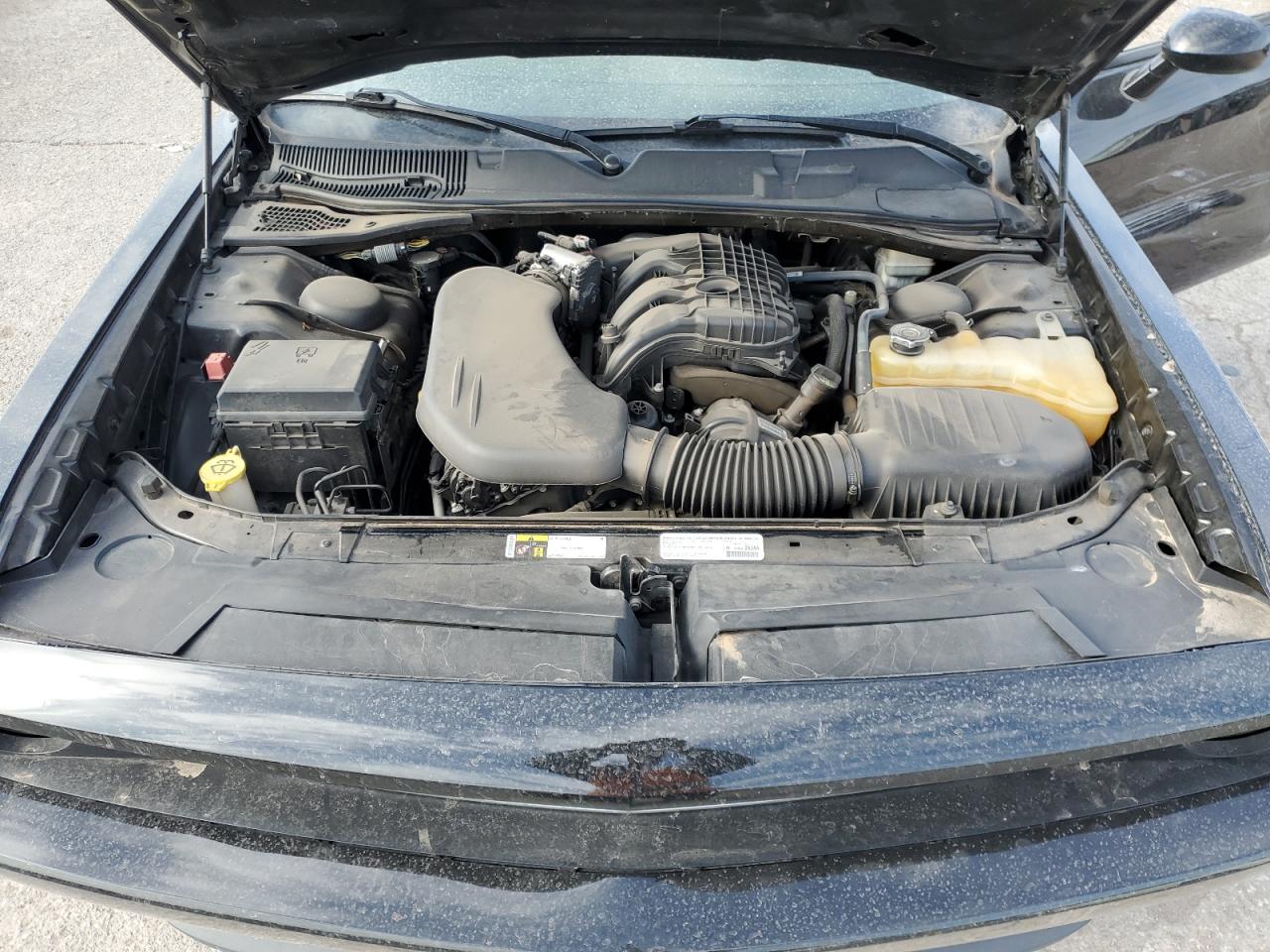2014 Dodge Challenger - Image 11