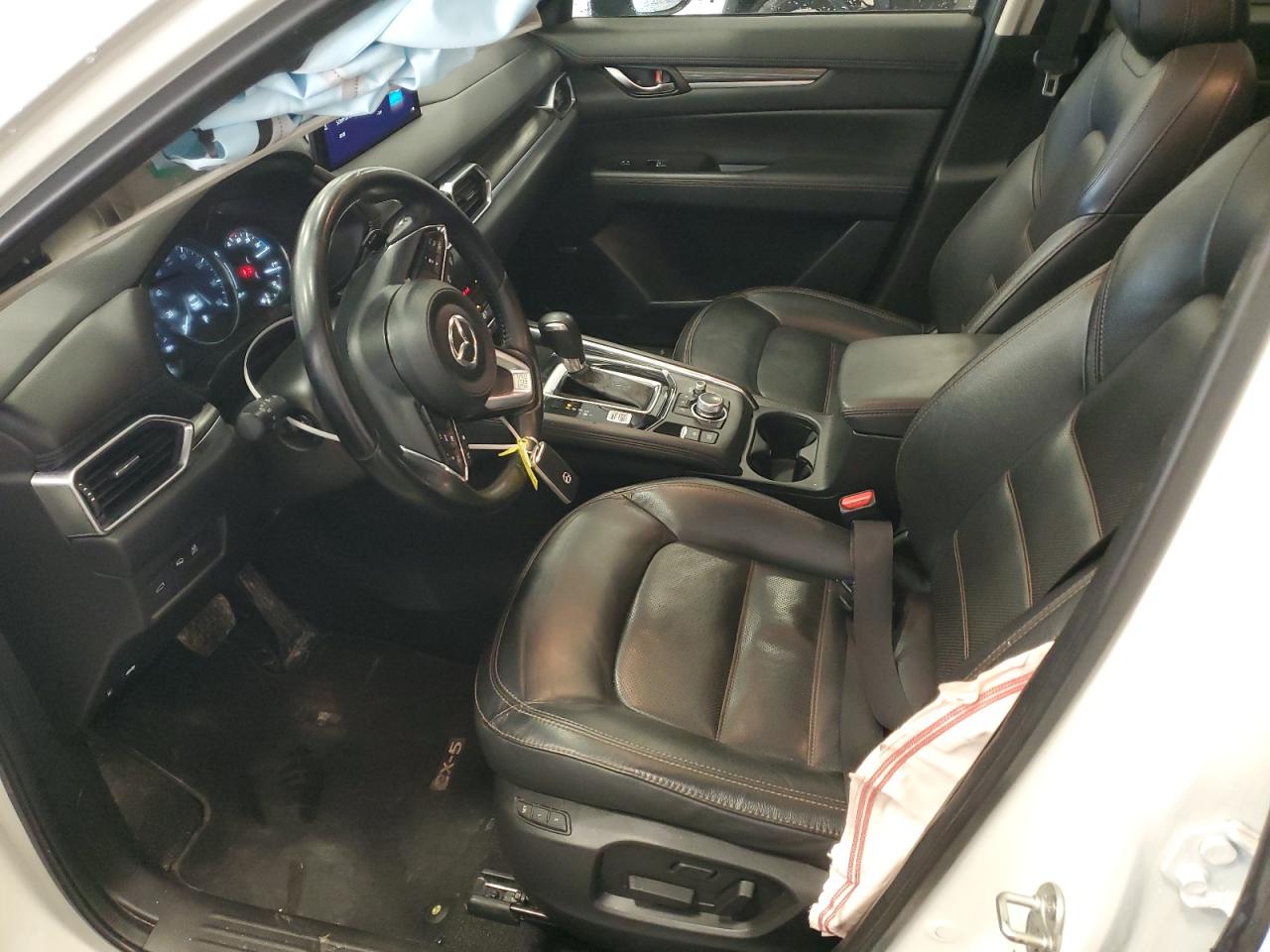 2021 Mazda CX-5 - Image 7