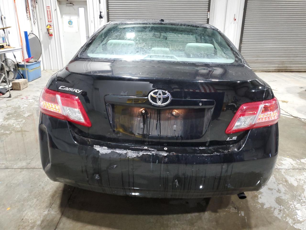2011 Toyota Camry - Image 6
