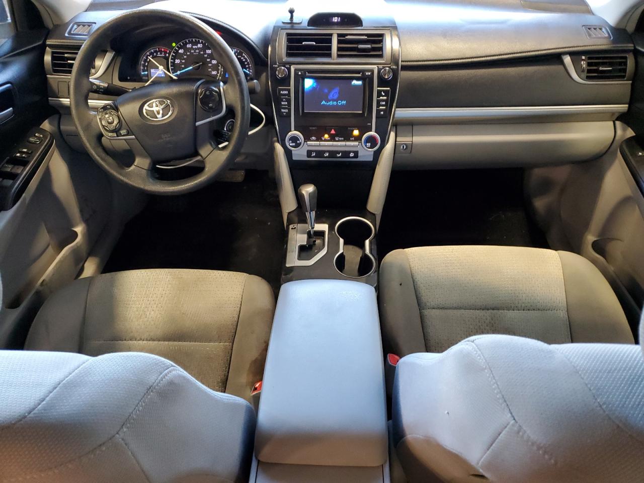 2013 Toyota Camry - Image 8