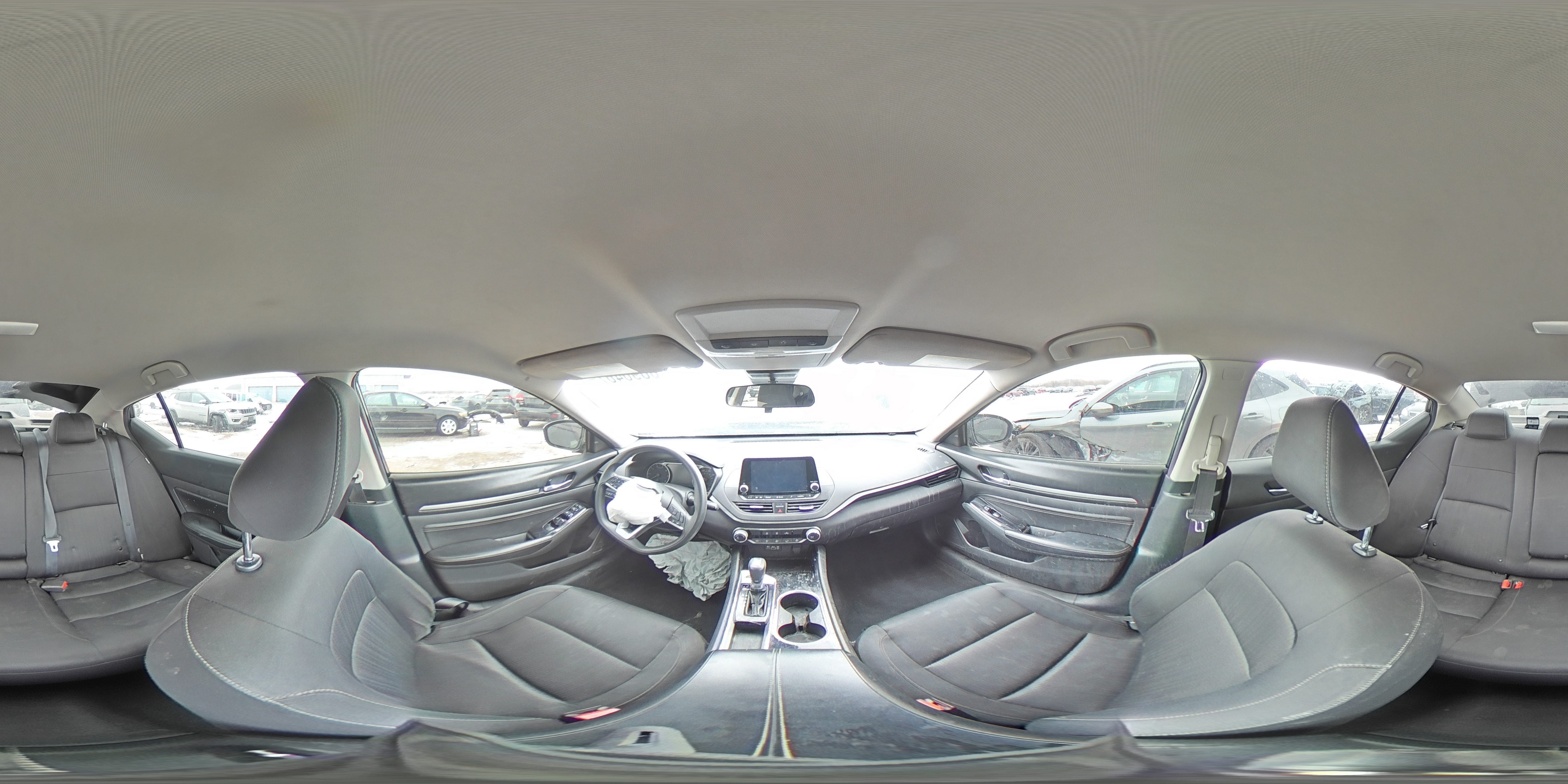 2021 Nissan Altima - Image 15