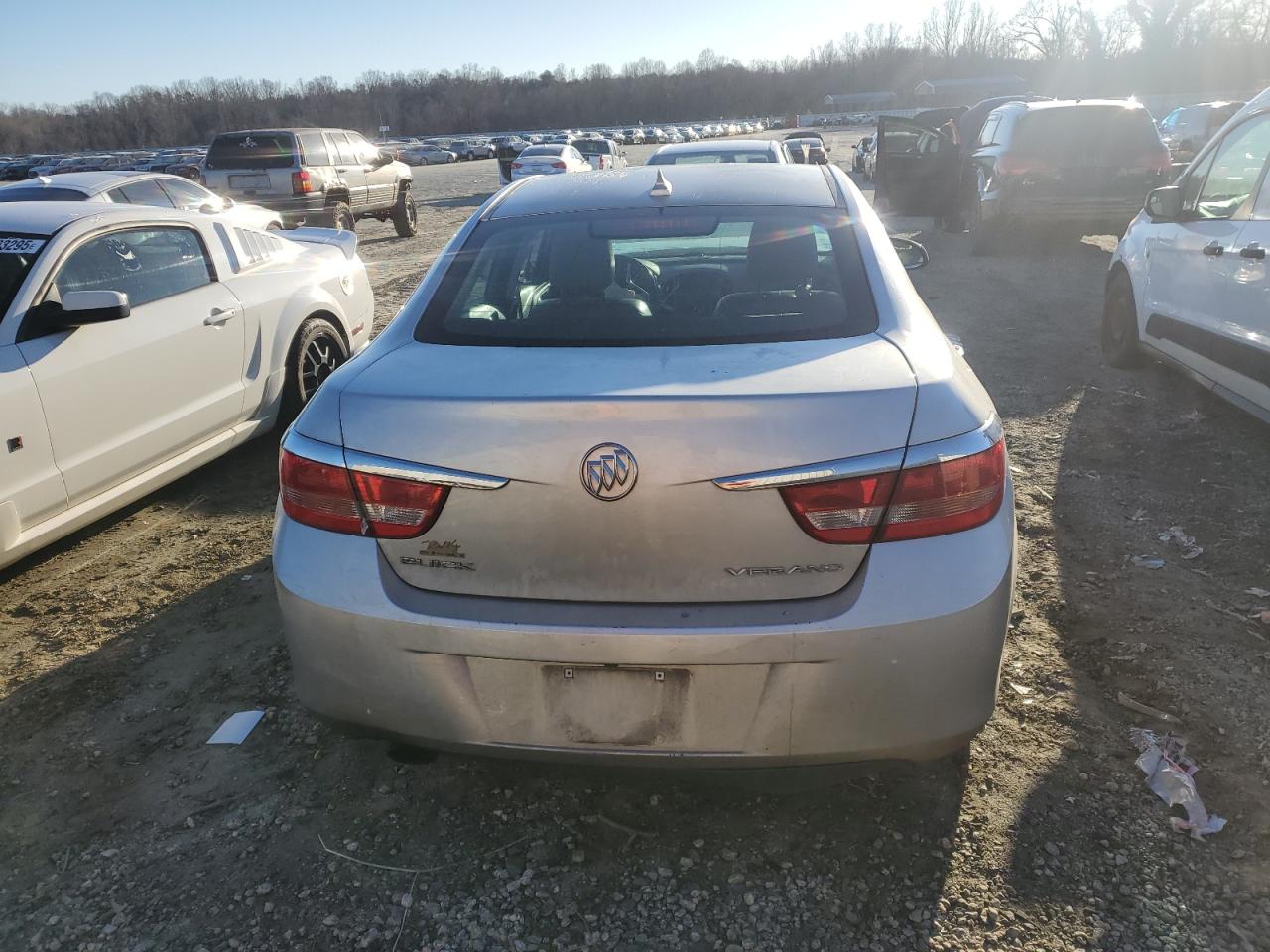 2014 Buick Verano - Image 6