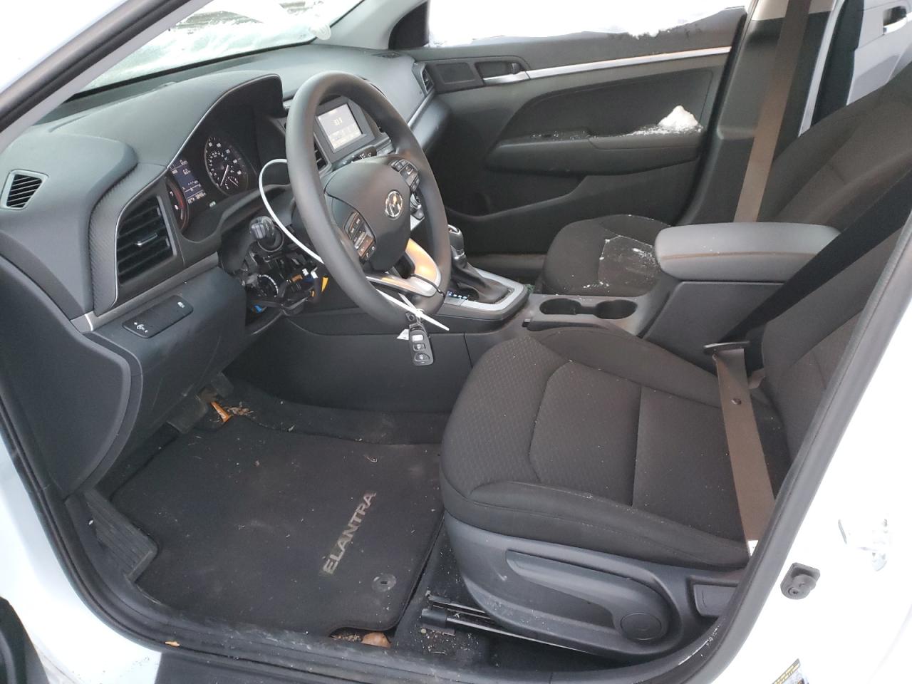 2019 Hyundai Elantra - Image 7