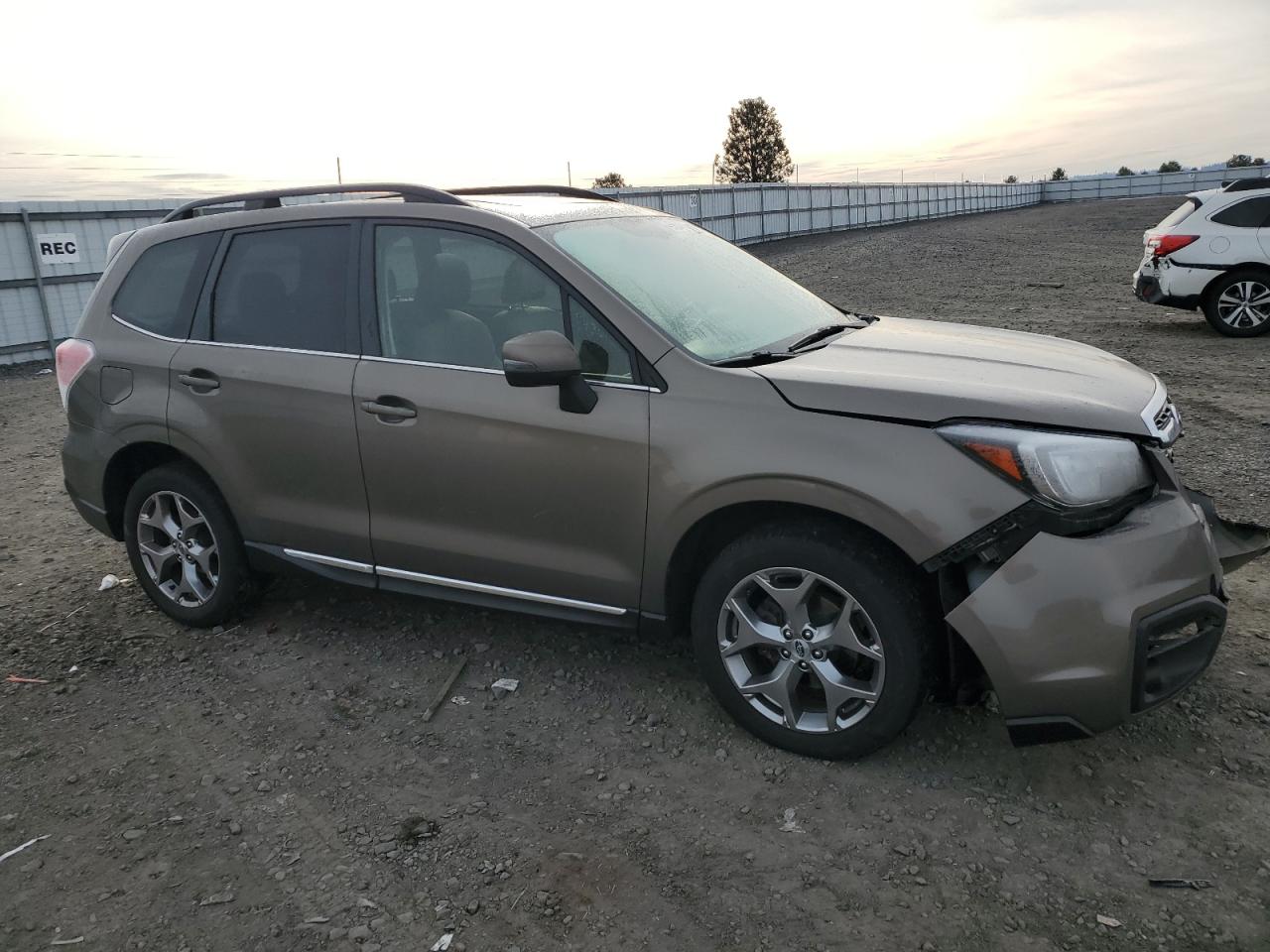 2017 Subaru Forester - Image 4