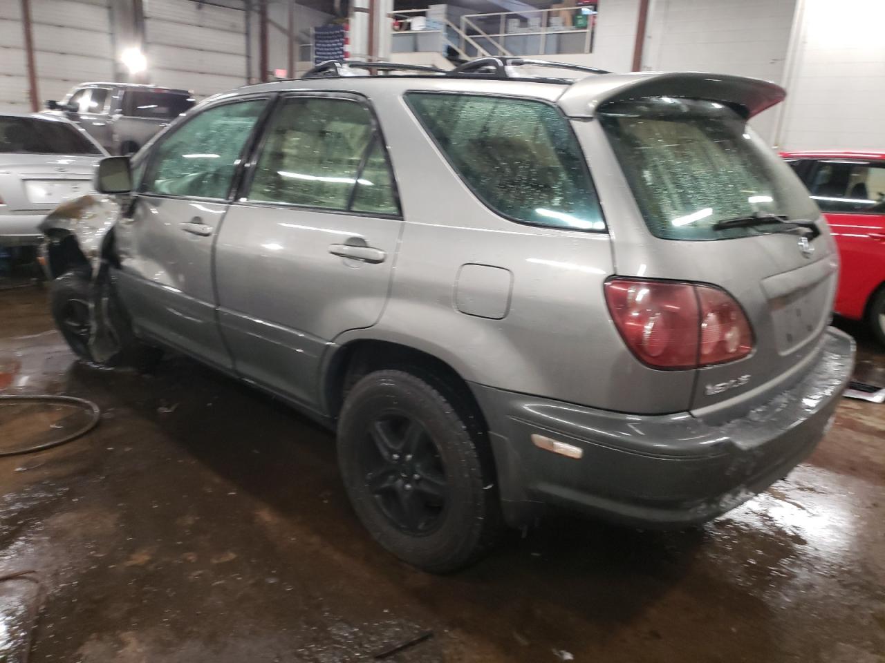 2000 Lexus RX - Image 2