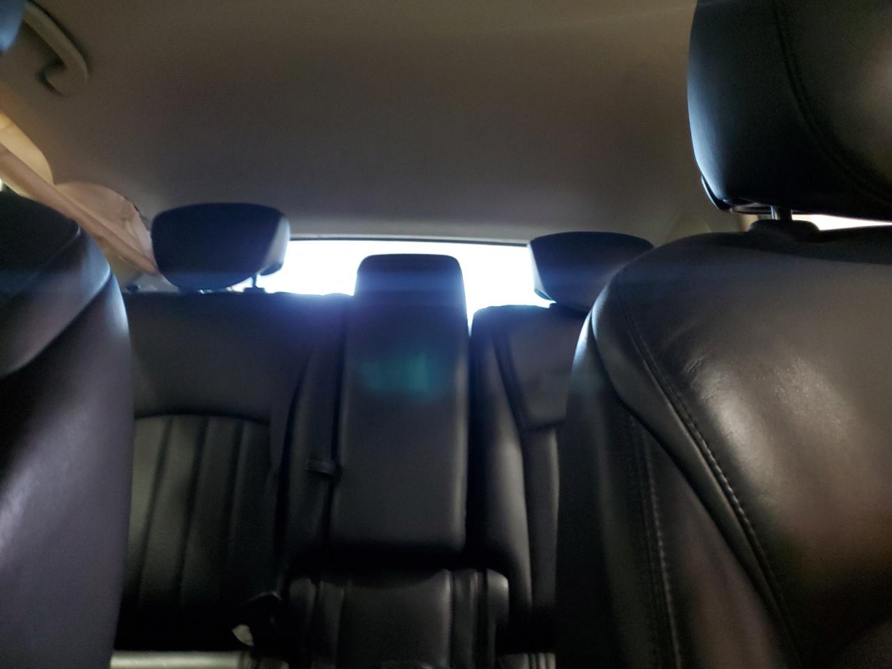 2016 Infiniti QX50 - Image 10