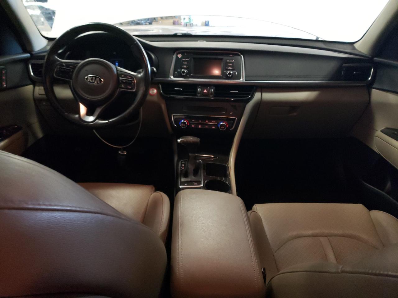 2016 Kia Optima - Image 8