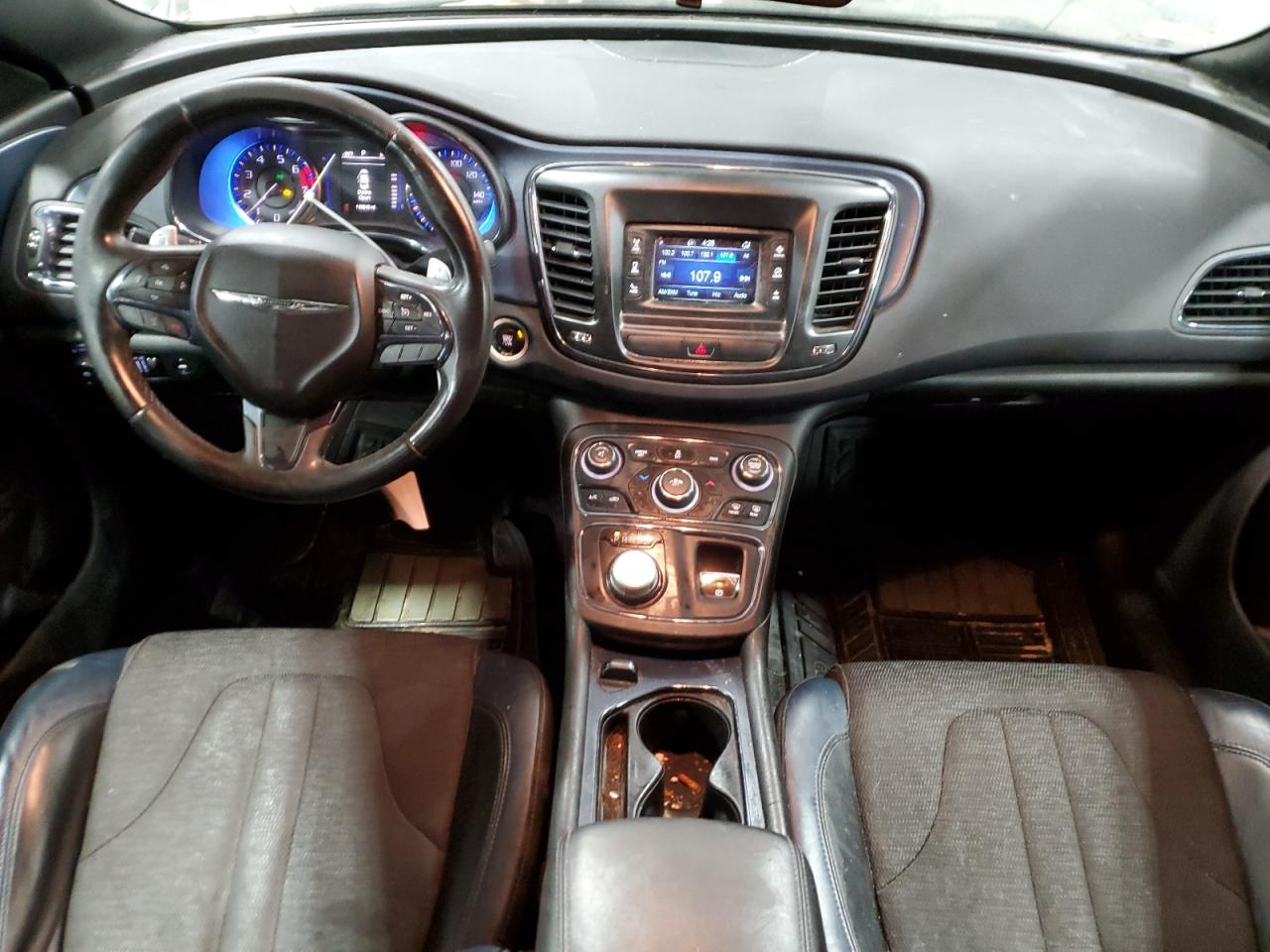 2015 Chrysler 200 - Image 8