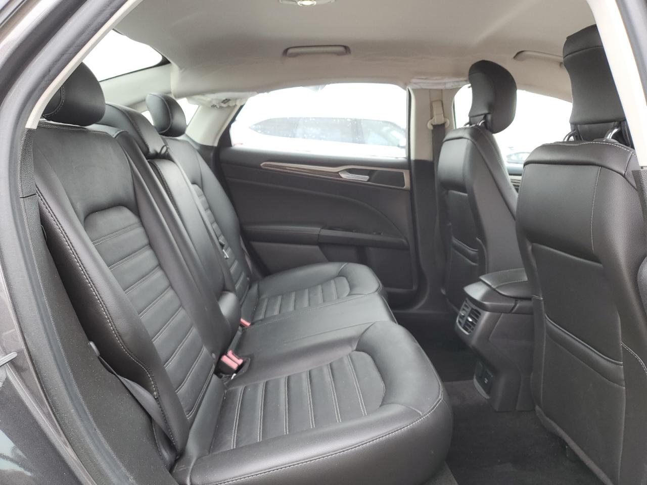 2014 Ford Fusion - Image 10