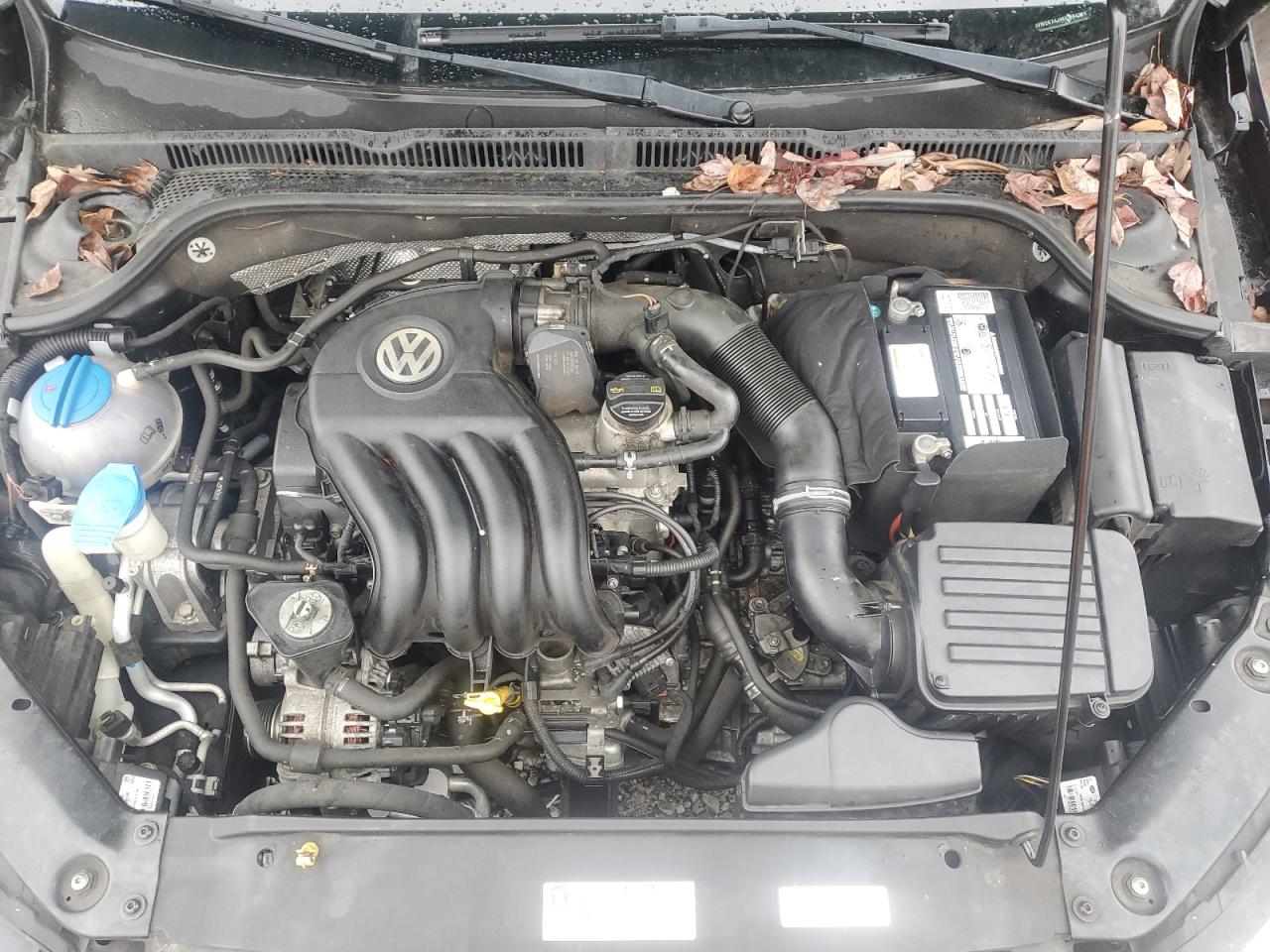 2014 Volkswagen Jetta - Image 11