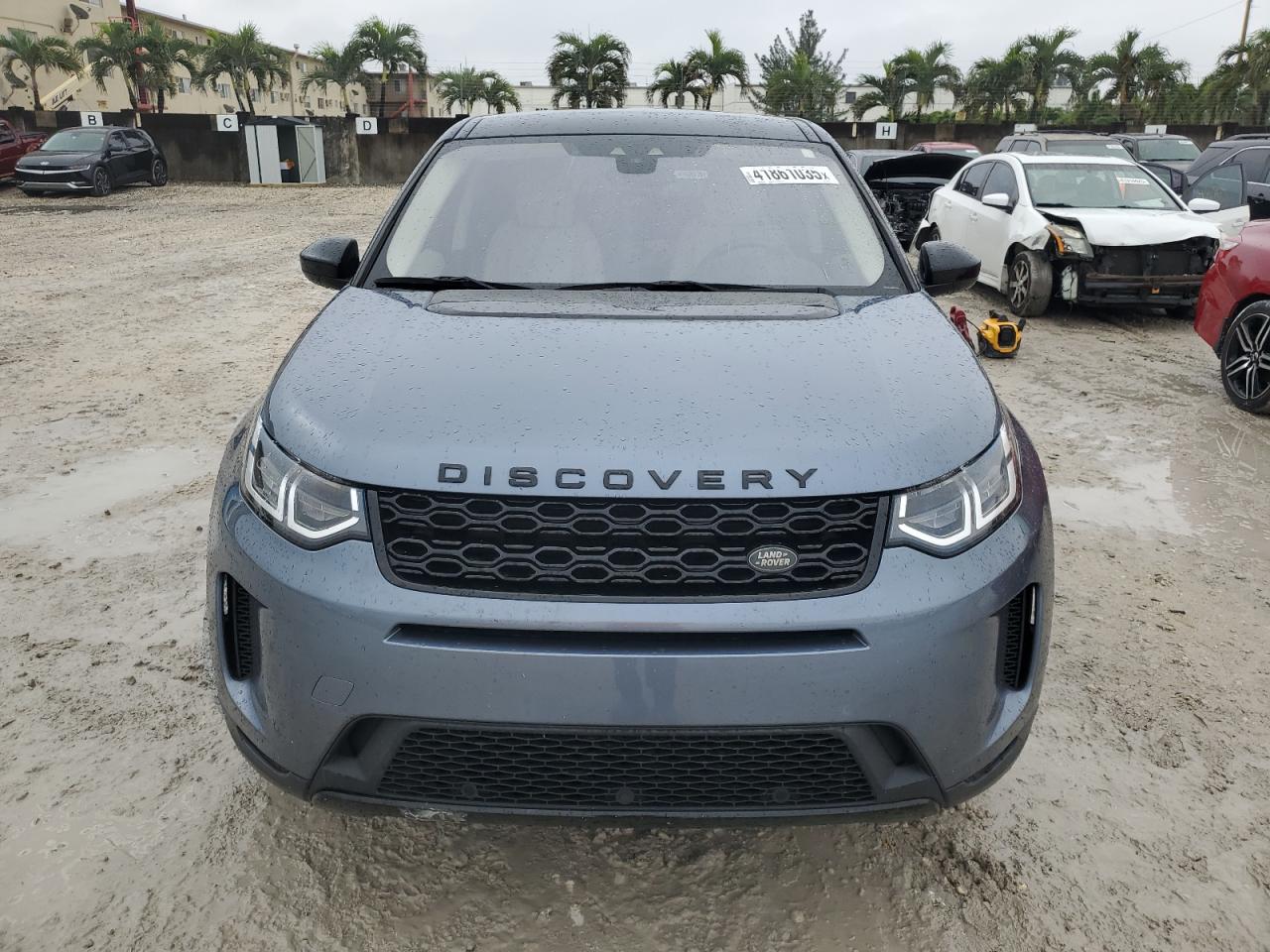 2020 Land Rover Discovery - Image 5