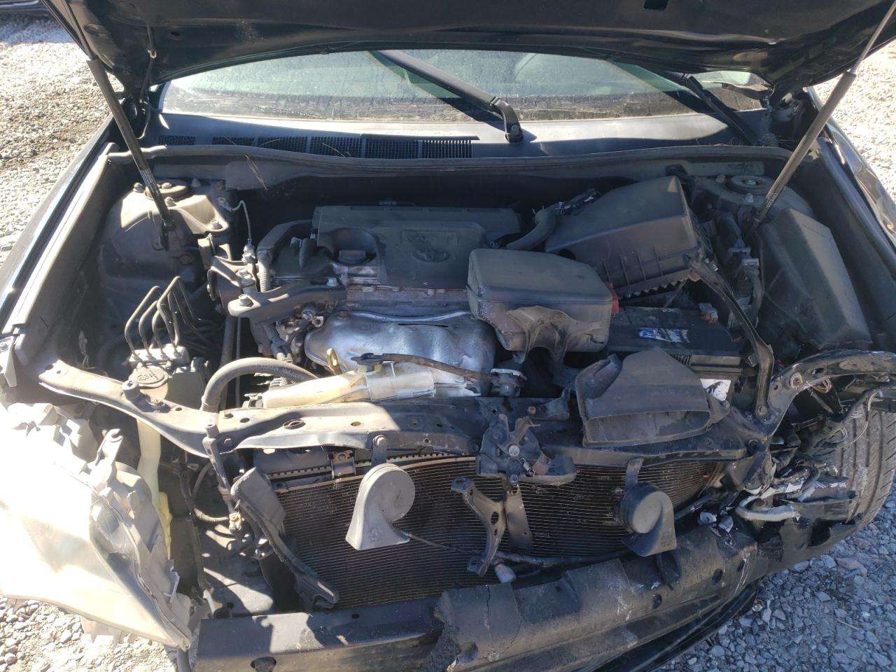 2014 Toyota Camry - Image 11