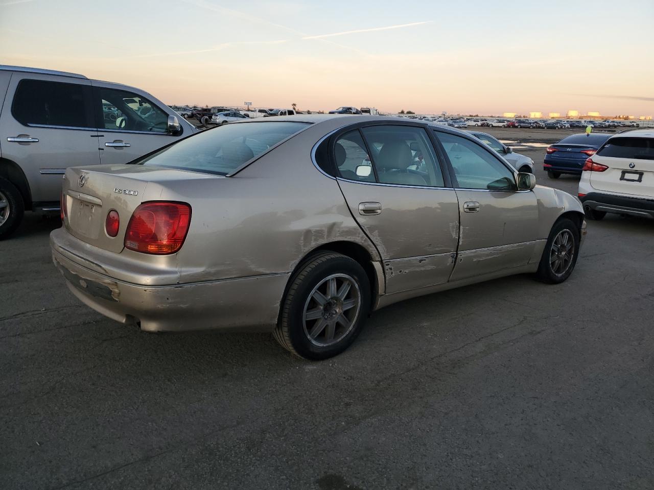 2003 Lexus GS 300 - Image 3