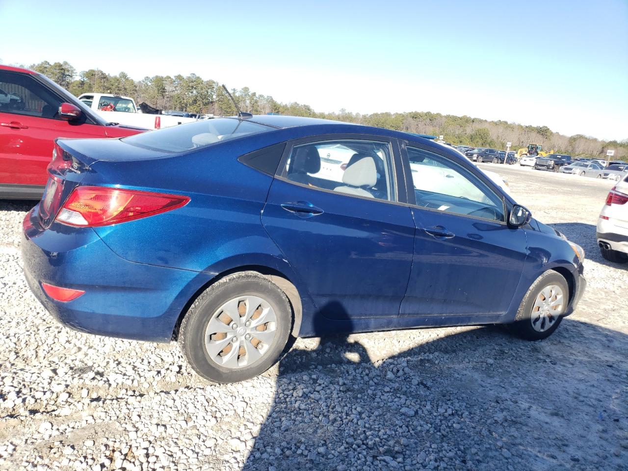 VIN KMHCT4AE7FU898244 2015 HYUNDAI ACCENT no.3