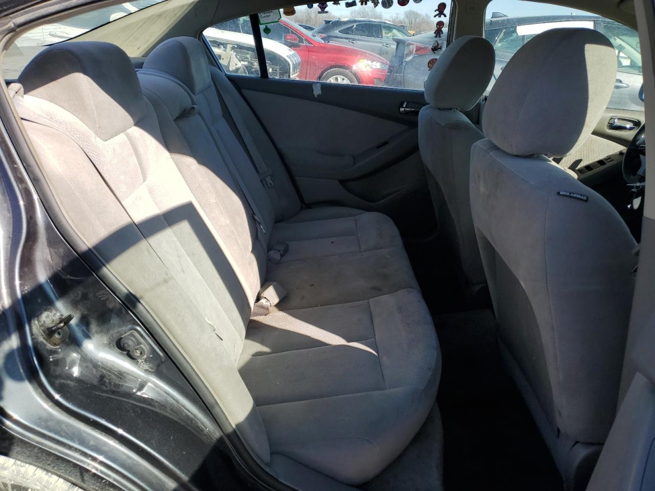 2009 Nissan Altima - Image 10