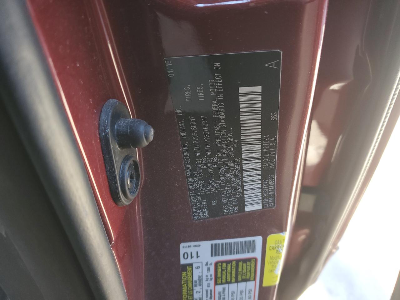 2016 Toyota Sienna - Image 12