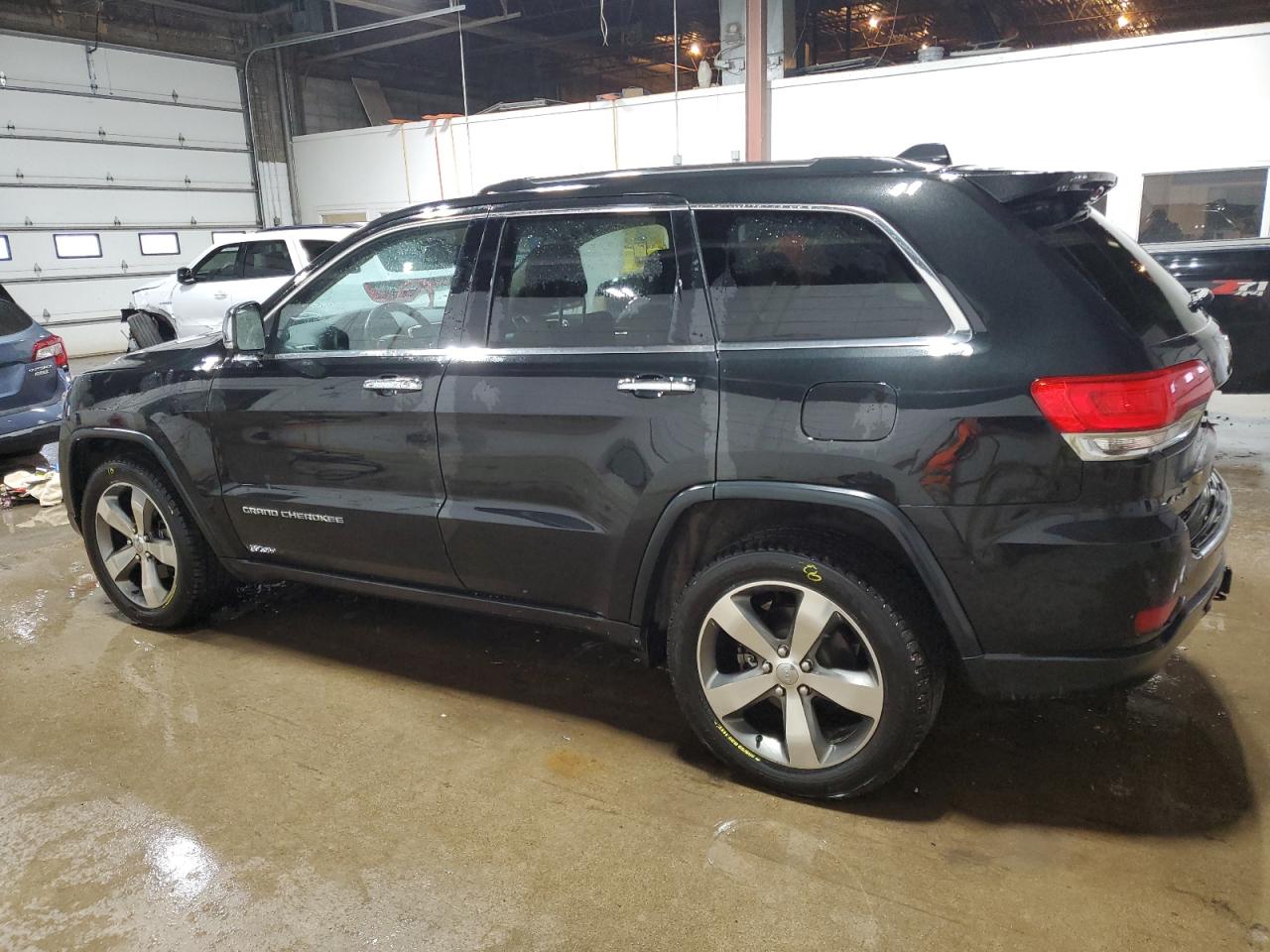 2015 Jeep Grand Cherokee - Image 2