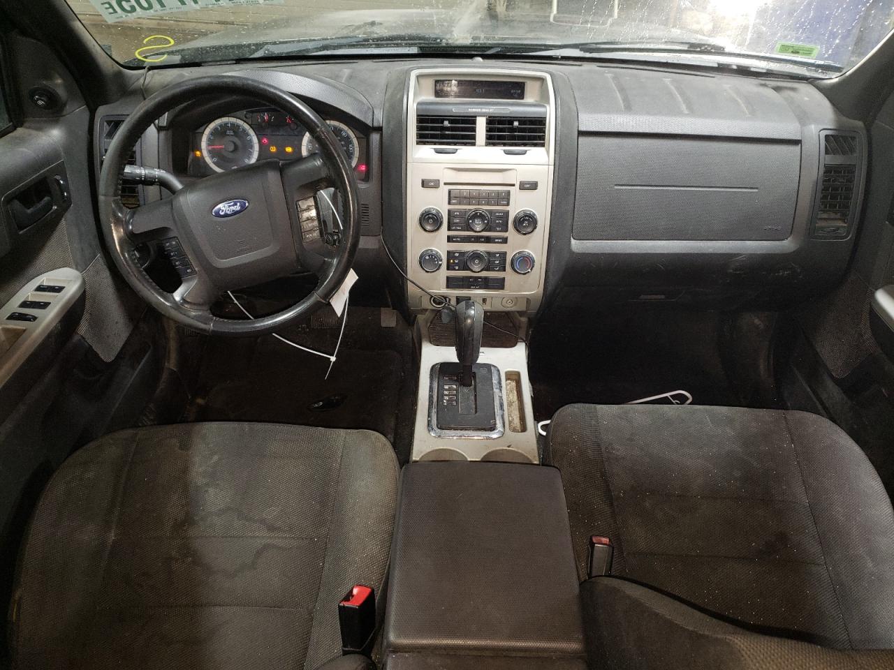 2010 Ford Escape - Image 8