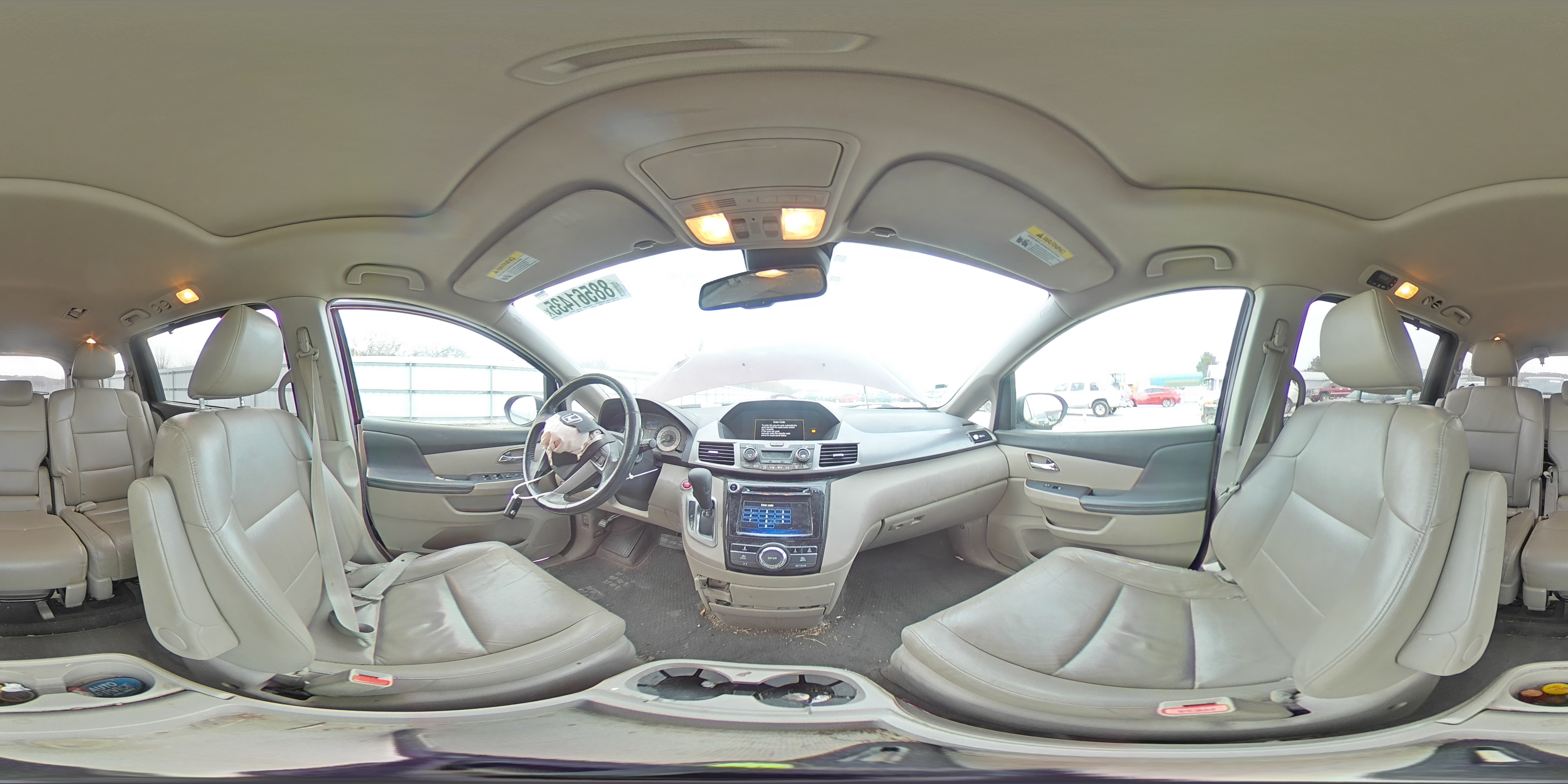 2014 Honda Odyssey - Image 14