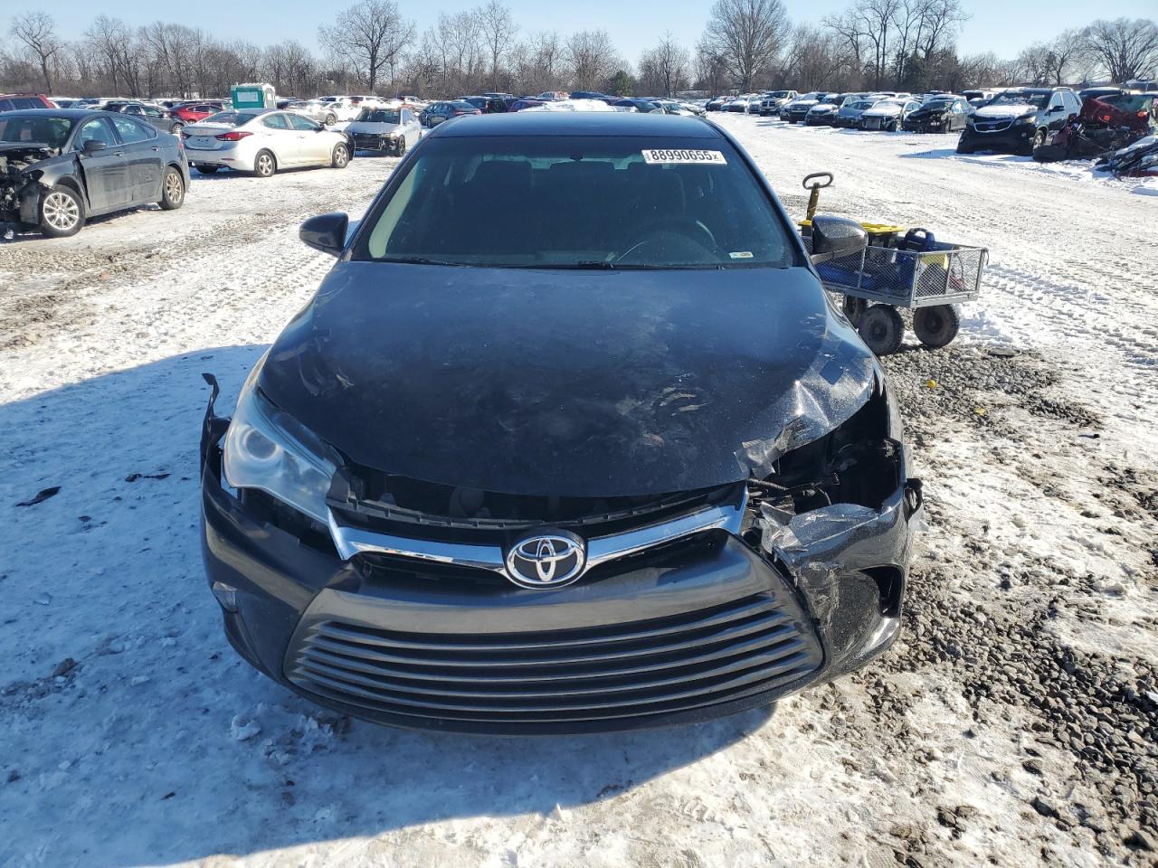 2017 Toyota Camry - Image 5