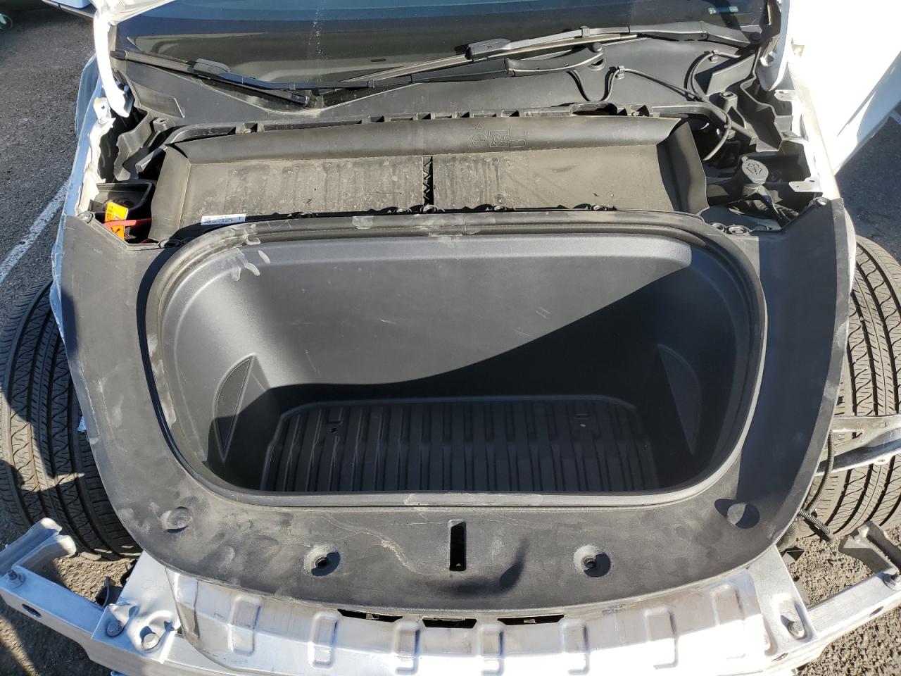 2023 Tesla Model Y - Image 11
