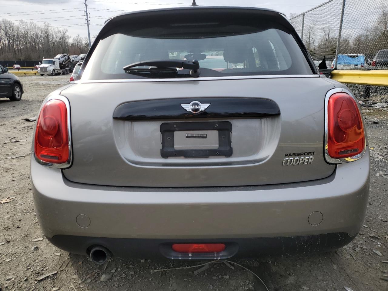 2017 MINI Cooper - Image 6