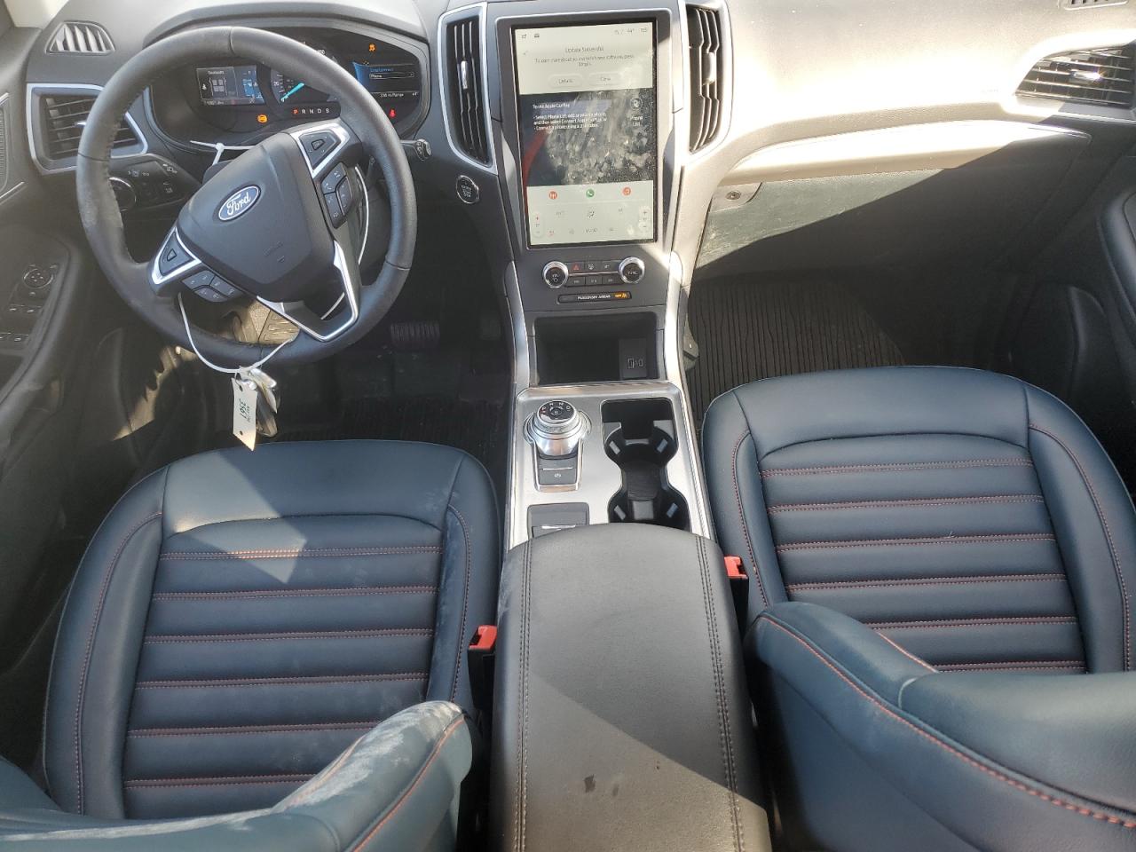 2023 Ford Edge - Image 8