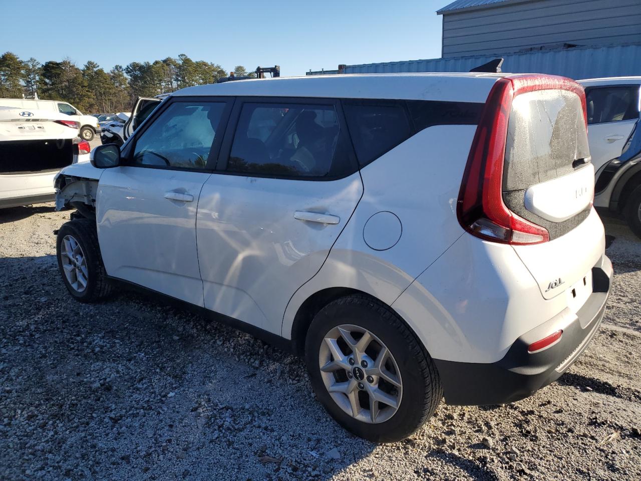 2022 Kia Soul - Image 2